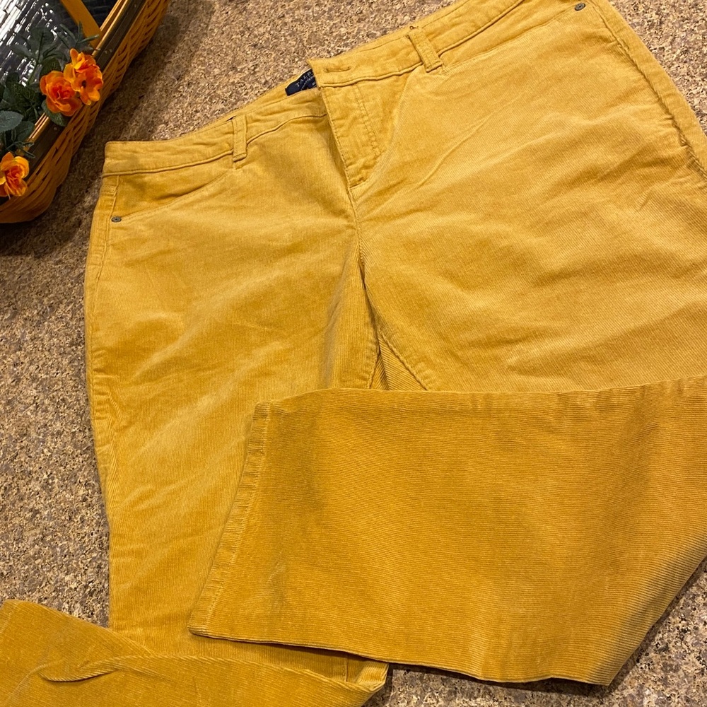 Talbots Simply Flattering 5 Pocket Corduroy Pants Straight 16P